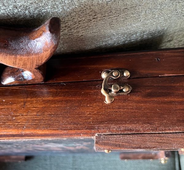 bunco box fastener